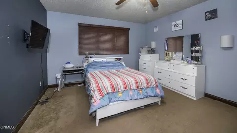 2873 Warwick Loop, Bismarck, ND 58504 photo 21