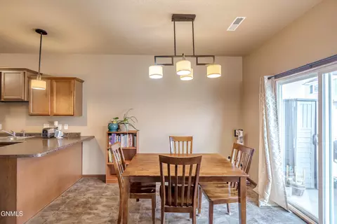 Dining - 1149 Santa Fe Ave, Bismarck, ND 58504 photo 2 of 3
