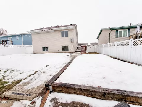 Other - 1813 28th St W, Williston, ND 58801 photo 4 of 5