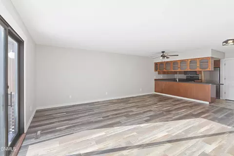 Living - 2311 N Main Ct, Williston, ND 58801 photo 3 of 4