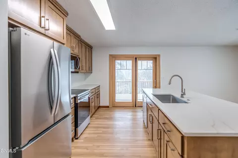 Kitchen - 2511 Stevens St, Bismarck, ND 58503 photo 6 of 9