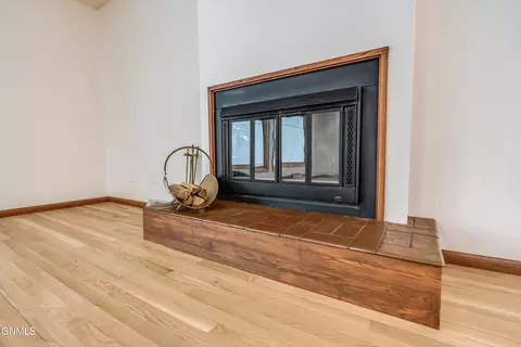 Living - 2511 Stevens St, Bismarck, ND 58503 photo 5 of 8