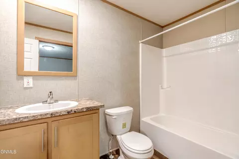403 E Prairie Ln, Mandan, ND 58554 photo 16