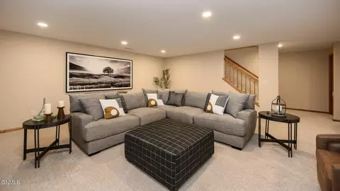 3100 Chisholm Trl, Bismarck, ND 58503 photo 32