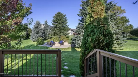3100 Chisholm Trl, Bismarck, ND 58503 photo 16
