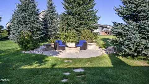 3100 Chisholm Trl, Bismarck, ND 58503 photo 17