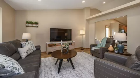 3100 Chisholm Trl, Bismarck, ND 58503 photo 5
