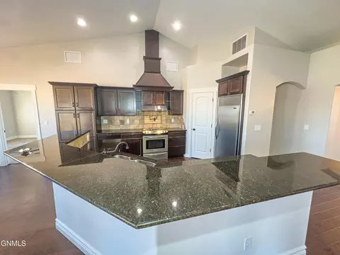 Kitchen - 2004 16th St E, Williston, ND 58801 photo 3 of 4