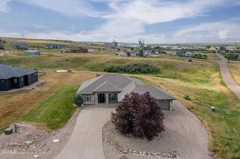 View/Area - 2004 16th St E, Williston, ND 58801 photo 1 of 4