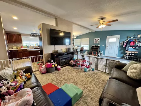5605 Lukenbill Ave, Williston, ND 58801 photo 25