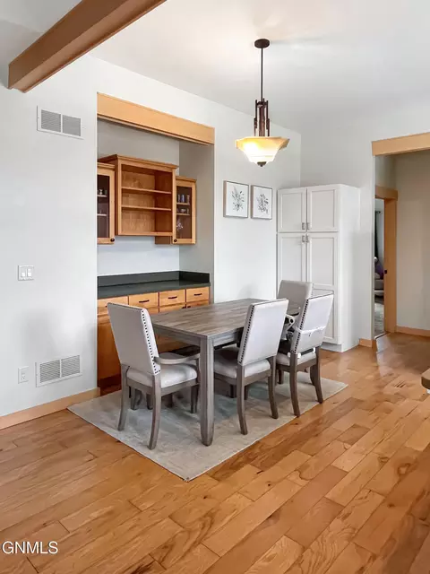 Dining - 2319 27th Ave W, Williston, ND 58801 photo 2 of 3