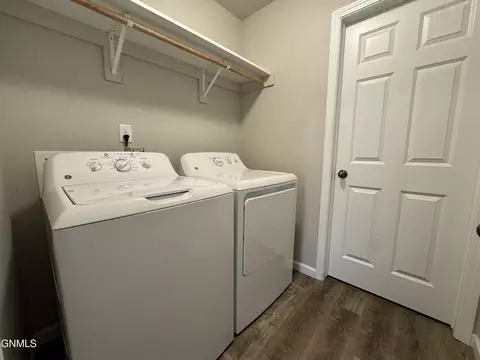 127 Kenner Loop, Bismarck, ND 58504 photo 38