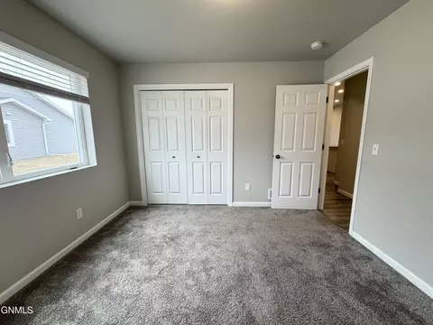127 Kenner Loop, Bismarck, ND 58504 photo 33