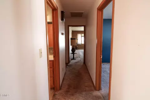 Entry Way - 2105 3rd St N, Bismarck, ND 58501 photo 2 of 2