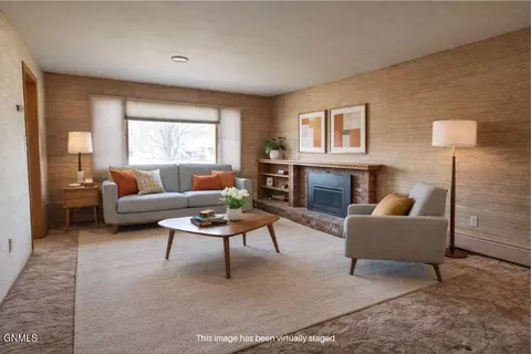 Living - 2105 3rd St N, Bismarck, ND 58501 photo 1 of 6