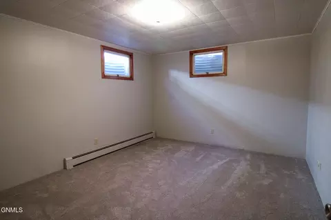 Bedroom - 2105 3rd St N, Bismarck, ND 58501 photo 11 of 14