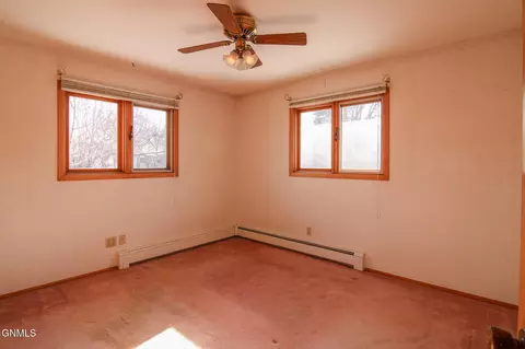 Bedroom - 2105 3rd St N, Bismarck, ND 58501 photo 7 of 14