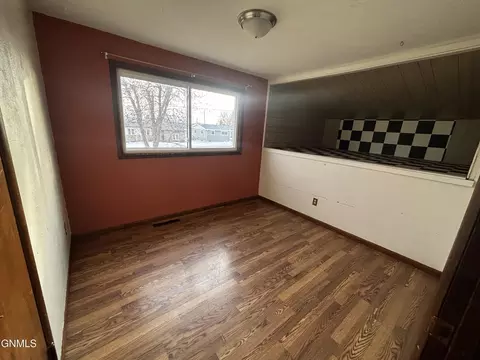 Bedroom - 1012 18th St W, Williston, ND 58801 photo 1 of 5