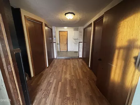 Entry Way - 1012 18th St W, Williston, ND 58801 photo 2 of 5