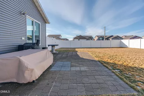 Exterior - 6830 Dolan Dr, Lincoln, ND 58504 photo 15 of 15
