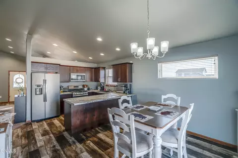 Dining - 6830 Dolan Dr, Lincoln, ND 58504 photo 4 of 4