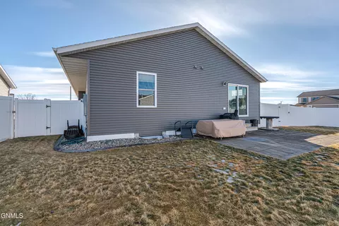Exterior - 6830 Dolan Dr, Lincoln, ND 58504 photo 14 of 15