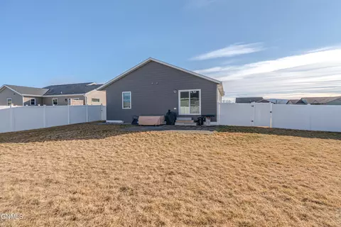 Exterior - 6830 Dolan Dr, Lincoln, ND 58504 photo 11 of 15