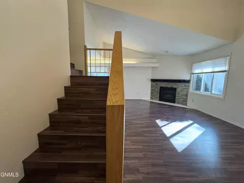 Living - 1502 Cimarron Dr, Bismarck, ND 58503 photo 8 of 8