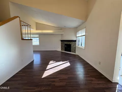 Living - 1502 Cimarron Dr, Bismarck, ND 58503 photo 2 of 8