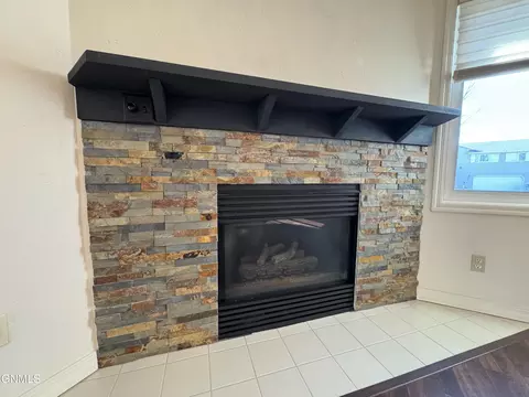 Living - 1502 Cimarron Dr, Bismarck, ND 58503 photo 3 of 8