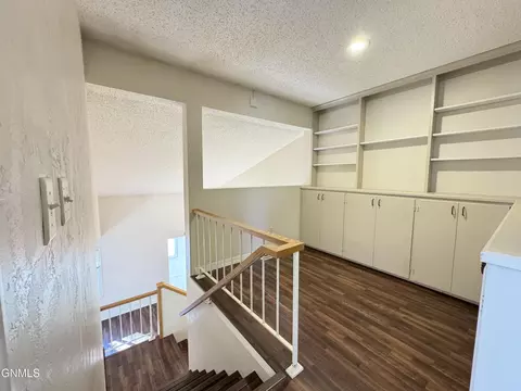 Entry Way - 1502 Cimarron Dr, Bismarck, ND 58503 photo 6 of 7