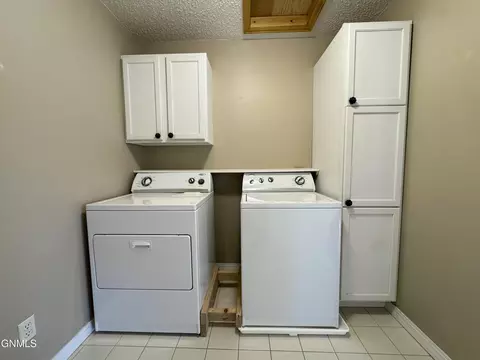Other - 1502 Cimarron Dr, Bismarck, ND 58503 photo 11 of 17