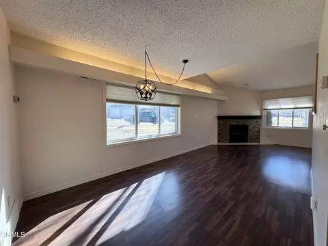 Living - 1502 Cimarron Dr, Bismarck, ND 58503 photo 6 of 8