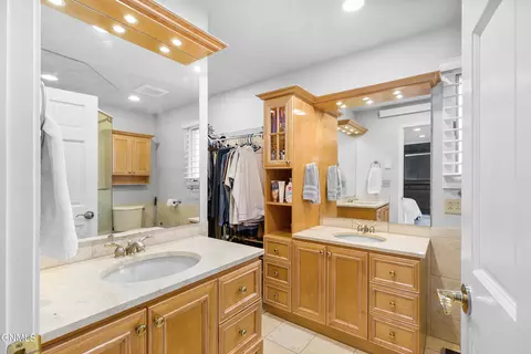 Bath - 2509 Boulevard Ave, Bismarck, ND 58501 photo 3 of 5