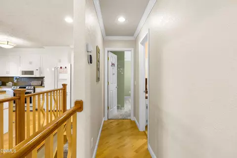 Entry Way - 2509 Boulevard Ave, Bismarck, ND 58501 photo 5 of 8