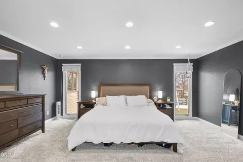 Bedroom - 2509 Boulevard Ave, Bismarck, ND 58501 photo 5 of 8