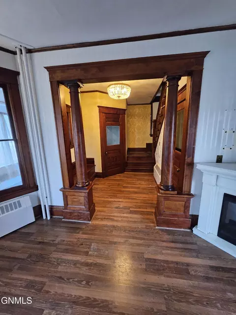 Entry Way - 230 4th Ave W, Dickinson, ND 58601 photo 1 of 4