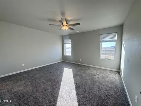 203 Kenner Loop, Bismarck, ND 58504 photo 30
