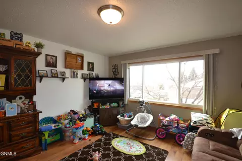 Other - 411 Grant St N, Carson, ND 58529 photo 2 of 16