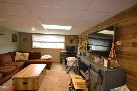 Other - 411 Grant St N, Carson, ND 58529 photo 6 of 16