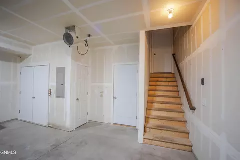 Entry Way - 3214 Kenner Loop, Bismarck, ND 58504 photo 6 of 6