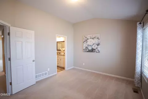 Bedroom - 3214 Kenner Loop, Bismarck, ND 58504 photo 1 of 8