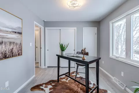 Other - 604 11th St NW, Mandan, ND 58554 photo 4 of 21