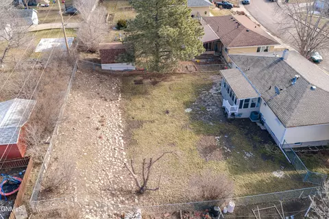 View/Area - 604 11th St NW, Mandan, ND 58554 photo 1 of 8