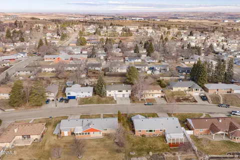 View/Area - 604 11th St NW, Mandan, ND 58554 photo 5 of 8