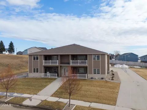 4101 Coleman St, Bismarck, ND 58503