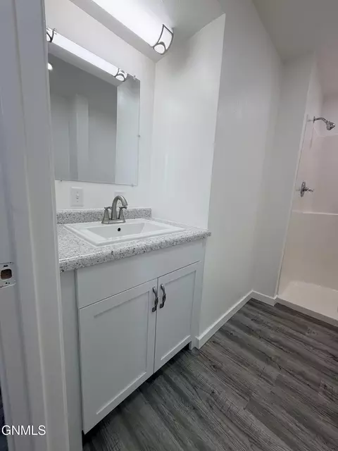 Bath - 8010 68th St NW, Stanley, ND 58784 photo 7 of 7