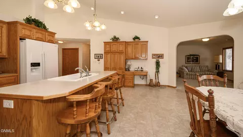 Kitchen - 756 W Interstate Ave W, Bismarck, ND 58503 photo 3 of 6