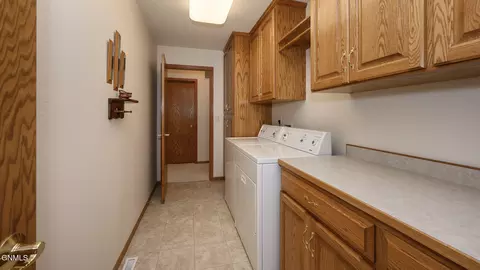 Other - 756 W Interstate Ave W, Bismarck, ND 58503 photo 3 of 9