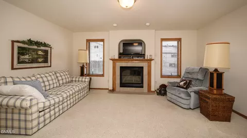 Other - 756 W Interstate Ave W, Bismarck, ND 58503 photo 2 of 9